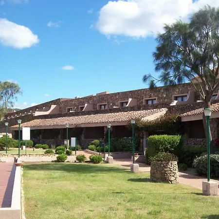 Nuraghe Lägenhetshotell Porto Rotondo