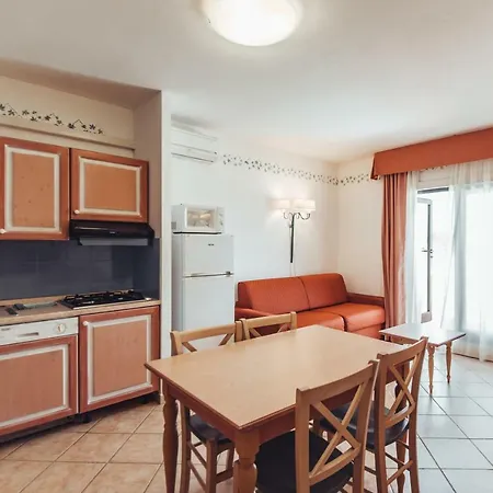 Nuraghe Aparthotel 4*